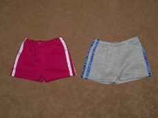 Sport rövid nadrág két színben, játékbaba ruha
